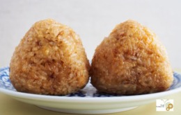 チーズ入り焼きおにぎり